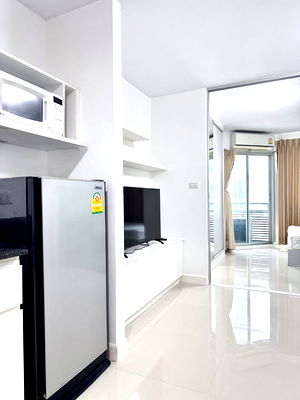 เช่าคอนโด บางเสาธง สมุทรปราการ : code : B77 ให้เช่าคอนโด สวิฟท์ คอนโด เอแบค บางนา (Swift Condo ABAC Bangna) | ชั้น 2 ห้อง C204 ใกล้เอแบค พร้อมอยู่ เฟอร์ครบ