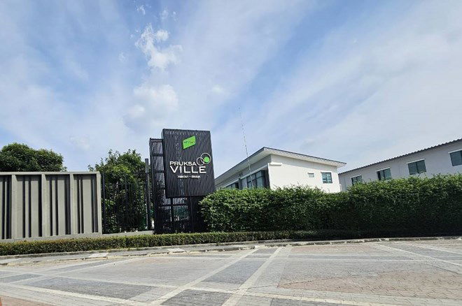 picture TOWN_HOUSE for sale  Rachathewa Bang Plee Samut Prakarn - 1/20