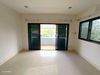 listing thumbnail image 44