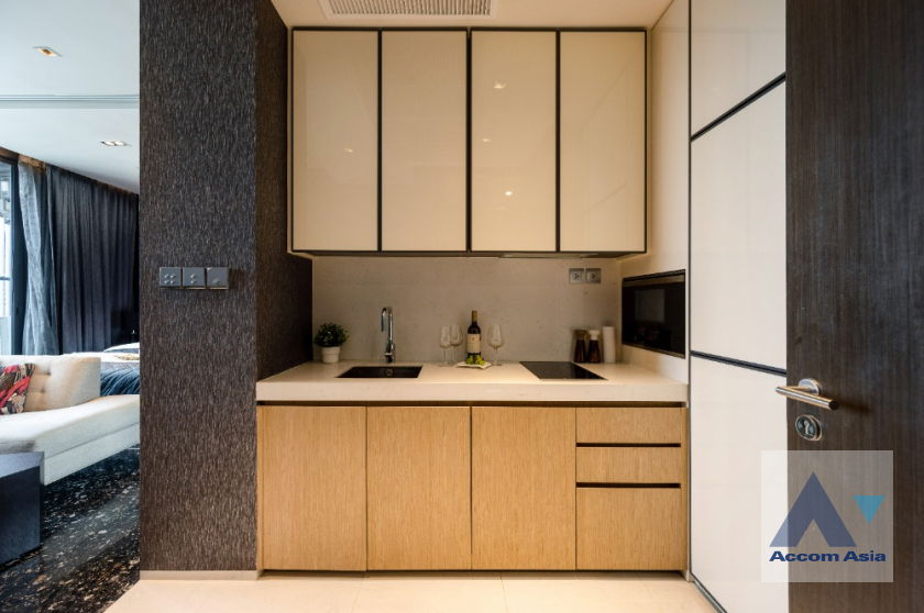 picture 🔼🔽 AccomA 📩 Sleek high-floor condominium with bold style in Sukhumvit (AA41343) - 12/18
