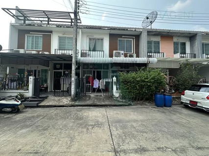 📌 ขายทาวน์เฮาส์ โครงการ เดอะ คัลเลอร์ส พรีเมี่ยม บางนา กม.8 2 ชั้น 3 ห้องนอน 2 ห้องน้ำ