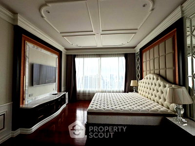 Condos for sale MRT Sukhumvit : 5-BR Condo at Q Asoke near MRT Phetchaburi (ID 2260149)
