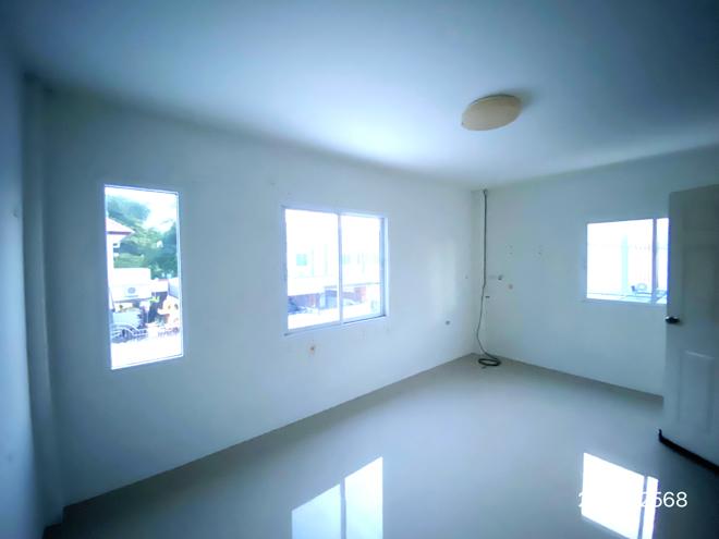 picture TOWN_HOUSE for sale  Na Pa Muang Chon Buri Chonburi - 11/32