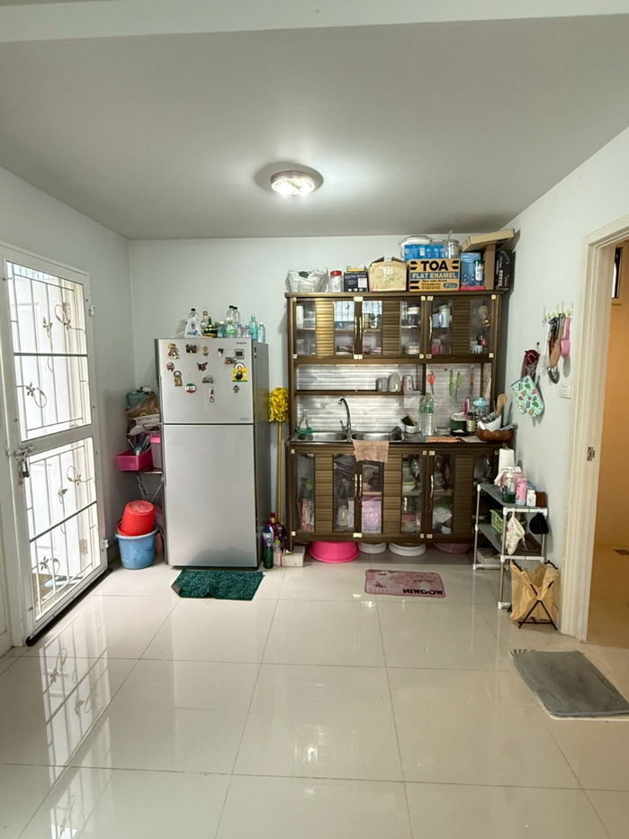 รูป 🏡 ปล่อยเช่าบ้านแฝดสไตล์โมเดิร์น ทำเลดี พร้อมอยู่ ใกล้รถไฟฟ้า! โครงการอารียา โคโม่ วงแหวน-รามอินทรา | Areeya Como Wongwaen-Ramintra - รูปที่ 8/16