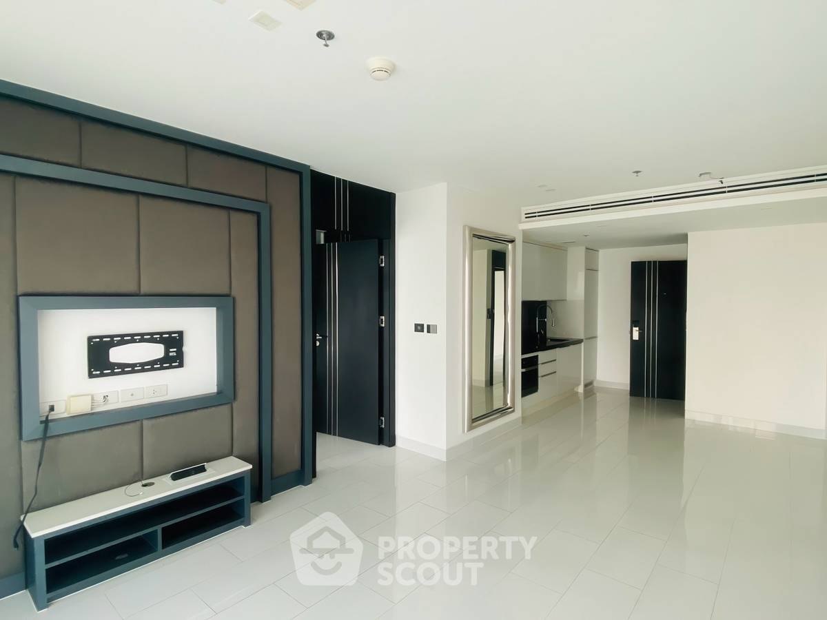 picture 2-BR Condo at Sky Residences Pattaya close to Pattaya (ID 2137186) - 7/7
