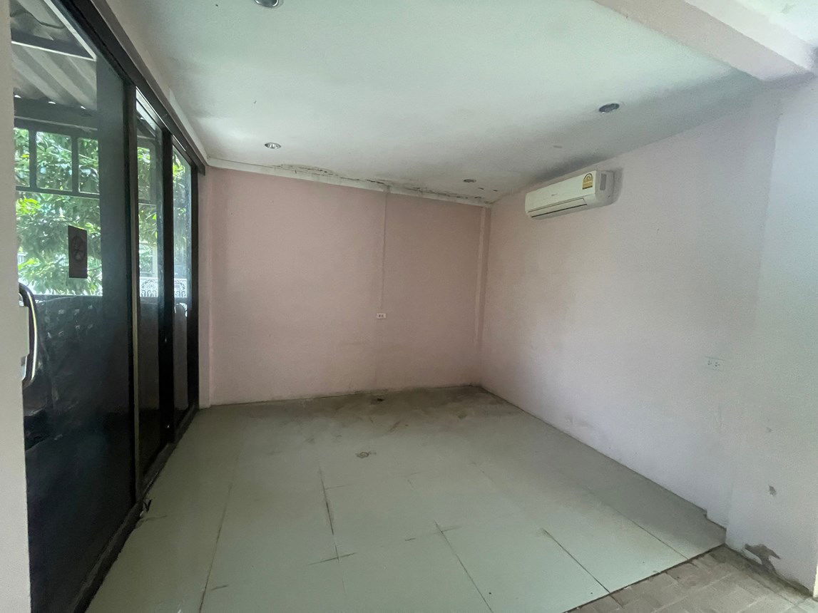 รูป บ้านเดี่ยว สำหรับขาย หมู่บ้านเค.ซี. สุวินทวงศ์  ลำผักชี เขตหนองจอก กรุงเทพมหานคร - รูปที่ 12/18