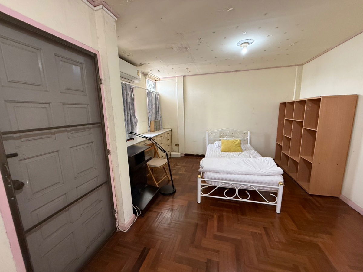 picture Townhouse Soi Pracharat Bamphen 26 - 39/49