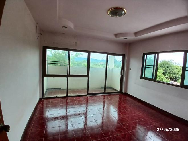 picture HOME for sale  Ban Klang Muang Lamphun Lamphun - 12/38