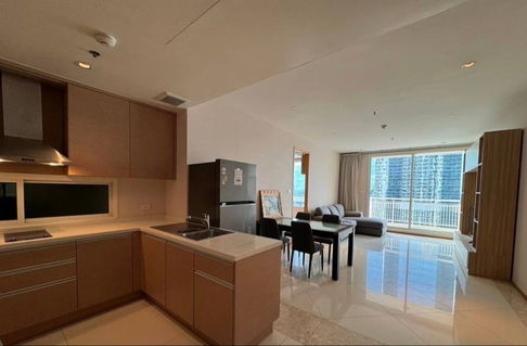 ให้เช่า The Empire Place 1 bed 65 Sqm BTS ช่องนนทรี