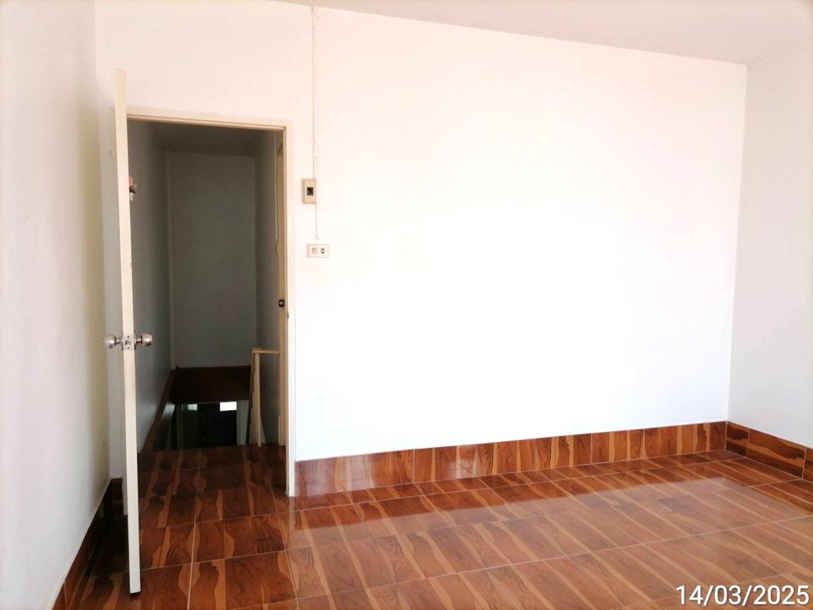 picture TOWN_HOUSE for sale  Na Pa Muang Chon Buri Chonburi - 18/24