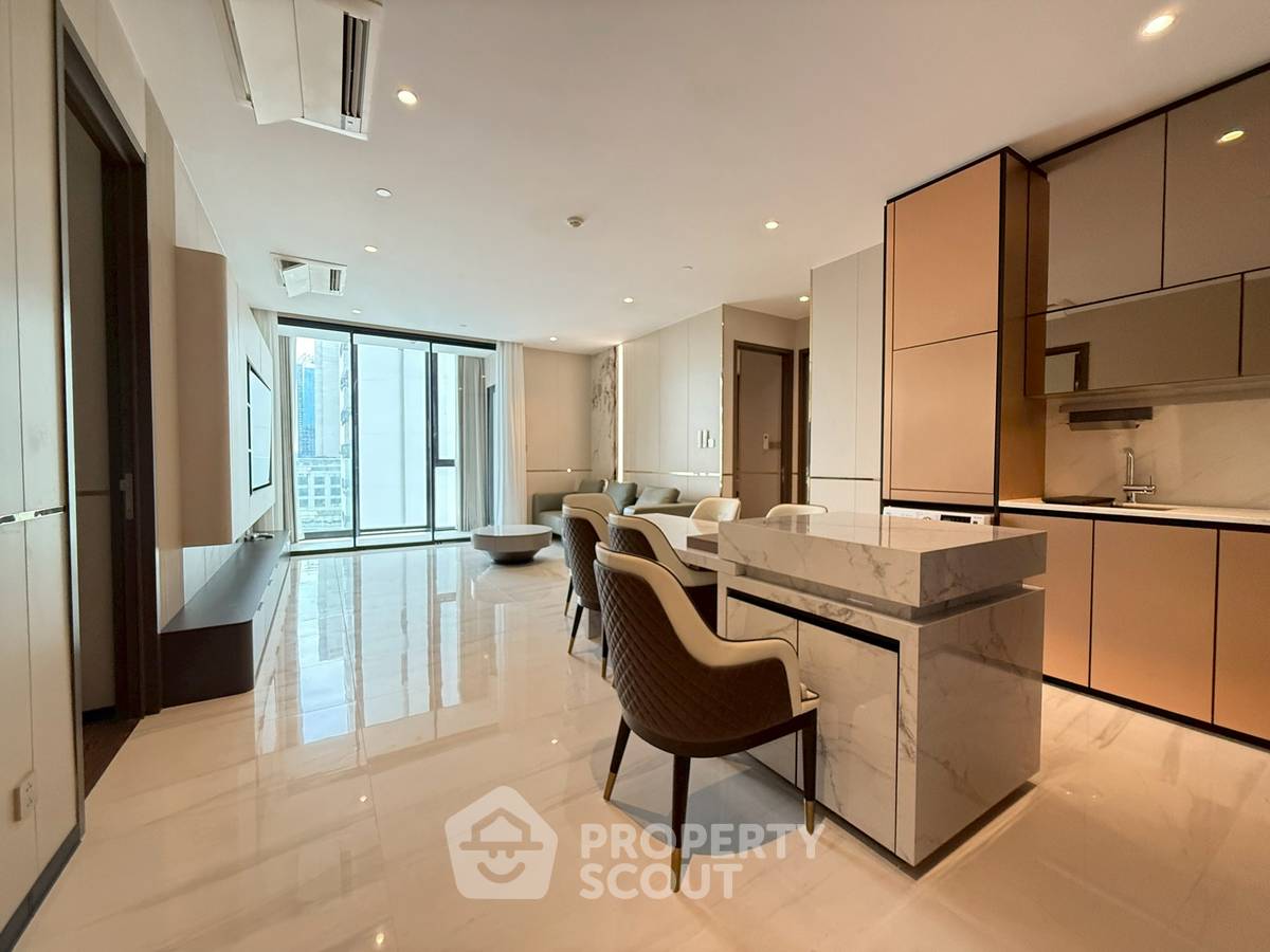 picture 3-BR Condo at Supalai Icon Sathon near MRT Si Lom (ID 2260702) - 1/20
