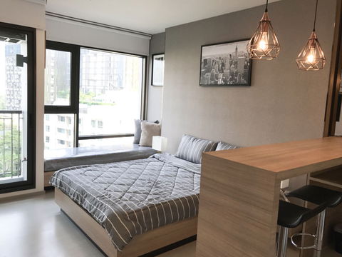 P-40570 Condo for rent Rhythm Sukhumvit 36-38 fully furnished (Confirm again when visit). 