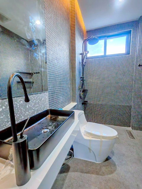picture The Scene Town in Town 600m 5 bed Luxury 3-storey Ekkamai-Thonglor SISB International Sch 1.8 km. - 7/8