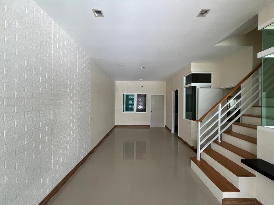 picture TOWN_HOUSE for sale  Bang Nam Chut Muang Samut Sakhon Samut Sakhon - 11/18