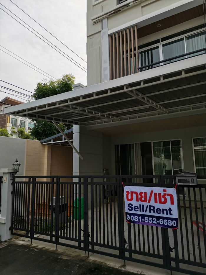 รูป ให้เช่า ทาวน์เฮ้าส์ บ้านกลางเมือง เออร์บาเนี่ยน ศรีนครินทร์ หลังมุม 3 ชั้น 3 ห้องนอน 3 ห้องน้ำ - รูปที่ 1/19