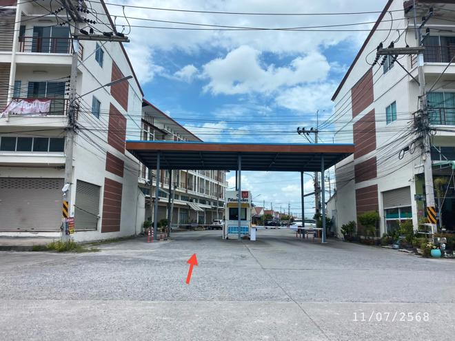 picture TOWN_HOUSE for sale  Bang Nang Phan Thong Chonburi - 18/40