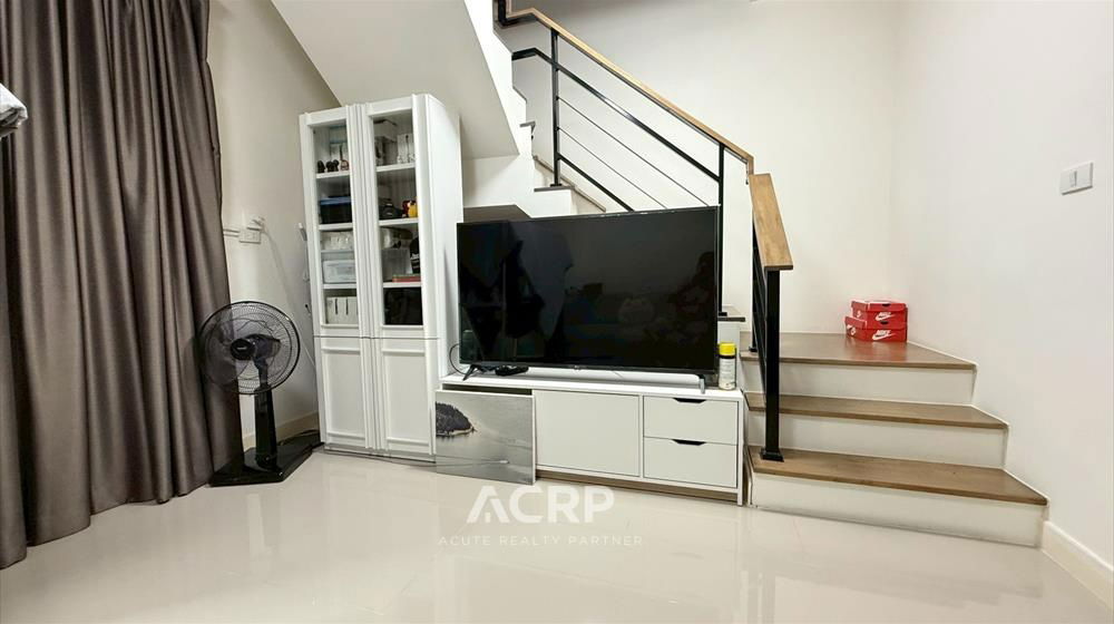 รูป ขายทาวน์โฮม 2 ชั้น โครงการพลีโน่ ชัยพฤกษ์–แจ้งวัฒนะ พร้อมเฟอร์นิเจอร์ เข้าอยู่ได้ทันที - รูปที่ 4/8