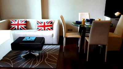 Condos for sale : Condo for sale: Quattro by Sansiri, price 13,000,000 baht [FLsr250805]