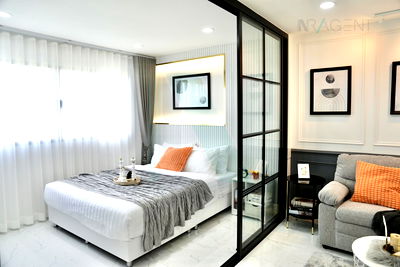 Condos for sale : For Sell Condo LUMPINI CENTER NAWAMIN Building B, Floor 2,1 bed room, Room size 27 sqm