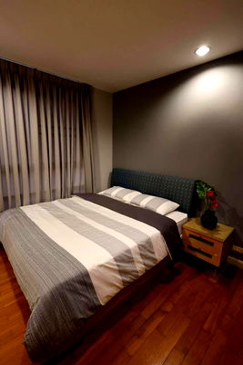 เช่าคอนโด อนุสาวรีย์ชัยฯ : code : B102 ให้เช่าคอนโด ปทุมวัน รีสอร์ท (Pathumwan Resort) | ห้องรีโนเวทใหม่ วิวตึกใบหยก ติด BTS พญาไท เพียง 150 เมตร