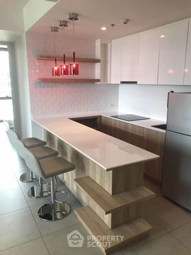2-BR Condo at The Lofts Ekkamai near BTS Ekkamai (ID 514589)