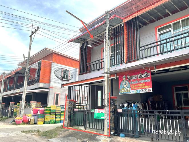picture TOWN_HOUSE for sale  Mapyangphon Pluak Daeng Rayong - 2/38