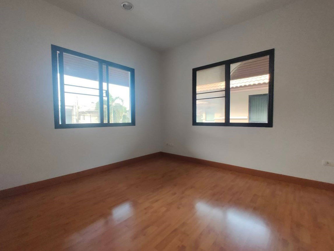 picture HOME for sale  Bung Kham Proi Lam Luk Ka Pathumthani - 16/20