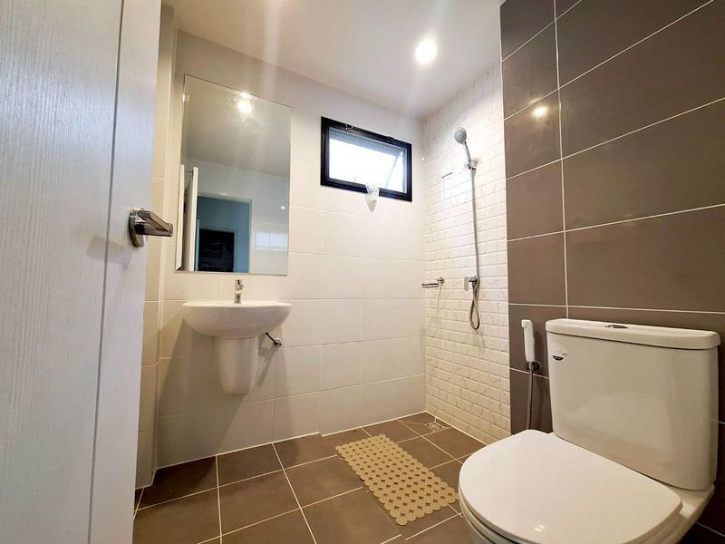 รูป ✨✨✨หมู่บ้านมิตติ ลำลูกกา คลอง 6 – ราคาพิเศษ!   โอกาสดีทั้งอยู่เองและลงทุน 🏡 - รูปที่ 8/20