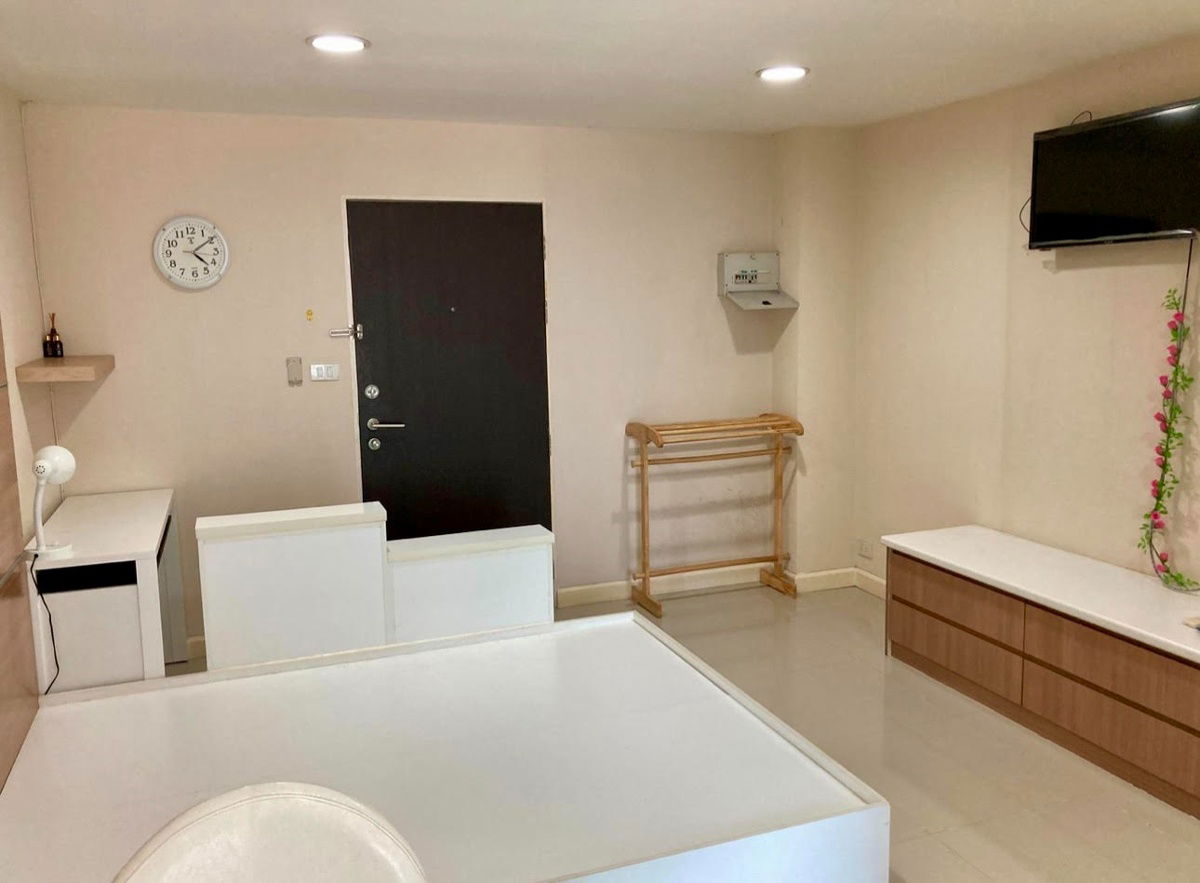 รูป code : B32 ให้เช่าคอนโด สาทร เรสซิเด้นซ์ (Sathorn Residence) | เดินเพียง 200 ม. ถึง BTS กรุงธนบุรี ใกล้ ICONSIAM - รูปที่ 2/8