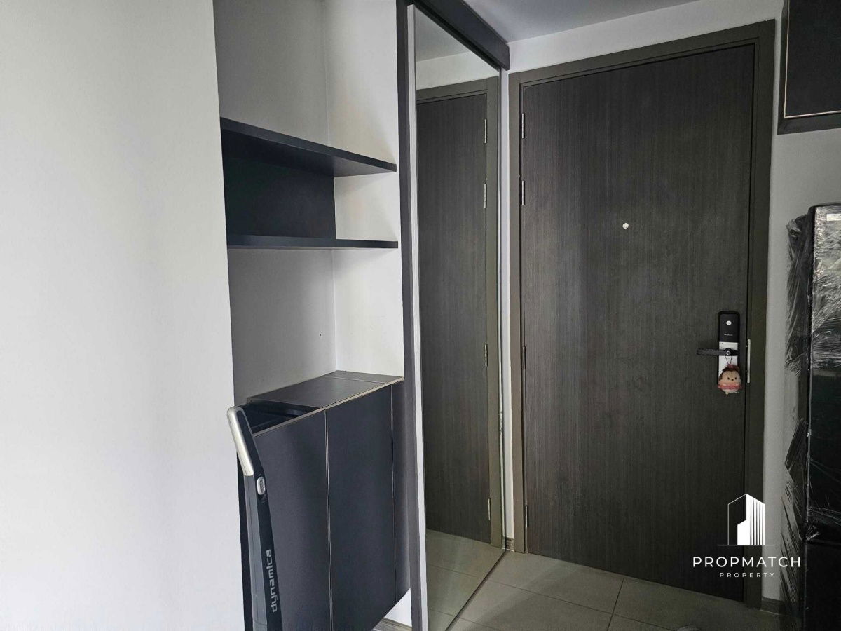 รูป ✨Flash Deal ✨NYE By Sansiri  ( 1Bed 1Bath 31SQM.) แต่งครบพร้อมอยู่ !! เพียง 14,000บาทต่อเดือน Tel.0981315848 @propmatch - รูปที่ 3/9
