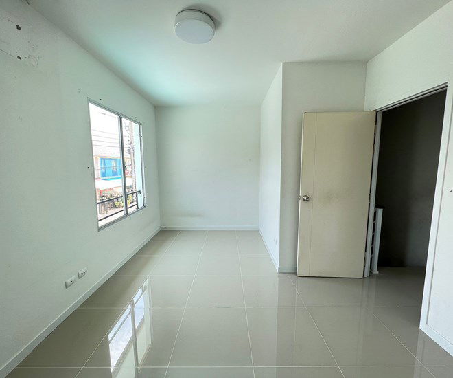 picture TOWN_HOUSE for sale  Laem Fa Pha Phra Samut Jadee Samut Prakarn - 6/20