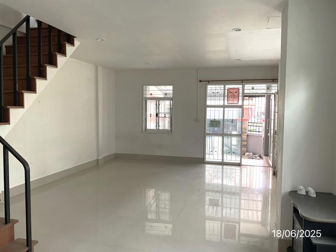 picture TOWN_HOUSE for sale  Mapyangphon Pluak Daeng Rayong - 6/38