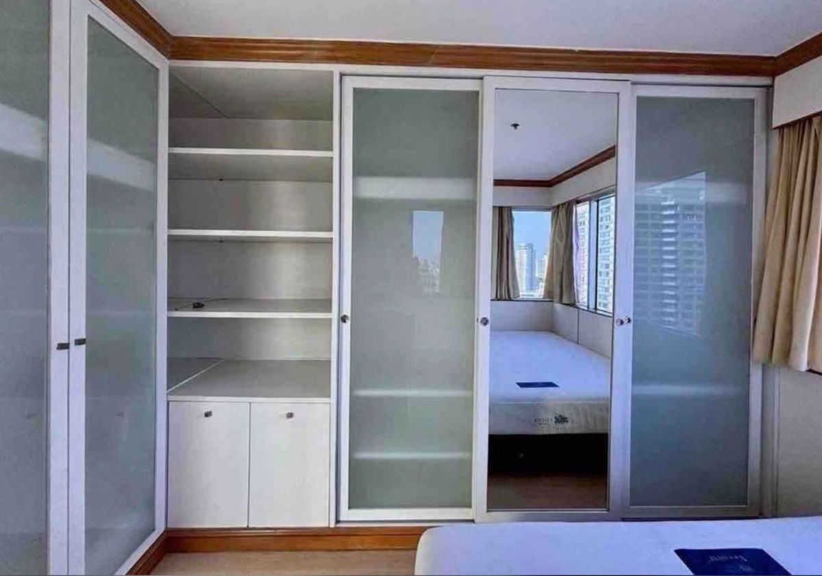 picture Silom Suites. 3bed 110sqm. Line id: @pfagent - 9/12