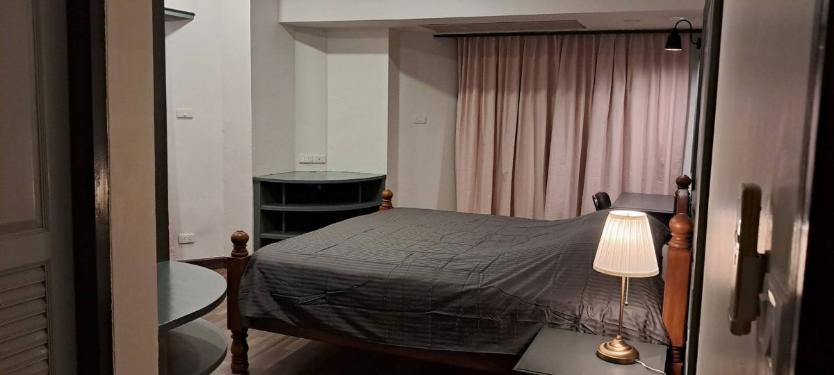 picture Newly renovated! Flora Ville. 3beds 148sq.m.  Line id: @pfagent - 13/19