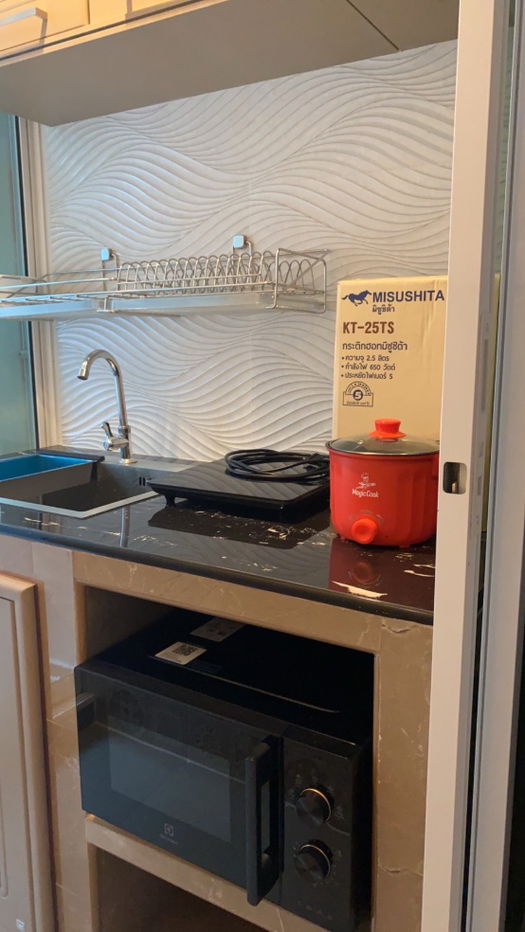 รูป SK01435 ให้เช่า Regent Home Bangna **ตกแต่งสวยมาก** 1 ห้องนอน 1 ห้องน้ำ วิวสระ  BTS บางนา - รูปที่ 12/14