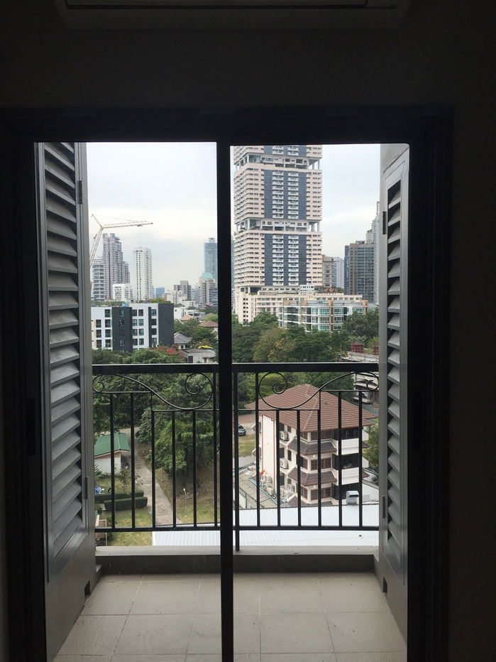 picture the crest sukhumvit 34 35 sq,m 1 bed , 1 bath on 8 floor rent 20000 - 2/7