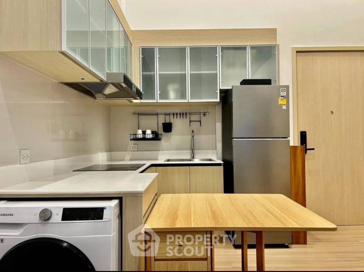 picture 2-BR Condo at Maru Ekkamai 2 near BTS Ekkamai (ID 1439106) - 9/15