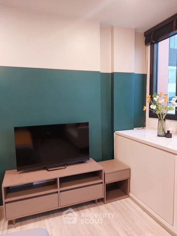 picture 1-BR Condo at XT Huaikhwang near MRT Huai Khwang (ID 2259657) - 8/14