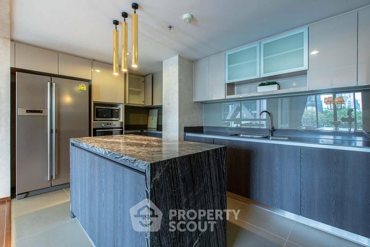 picture 4-BR Condo at The Hudson Sathorn 7 near BTS Chong Nonsi (ID 2261015) - 4/10