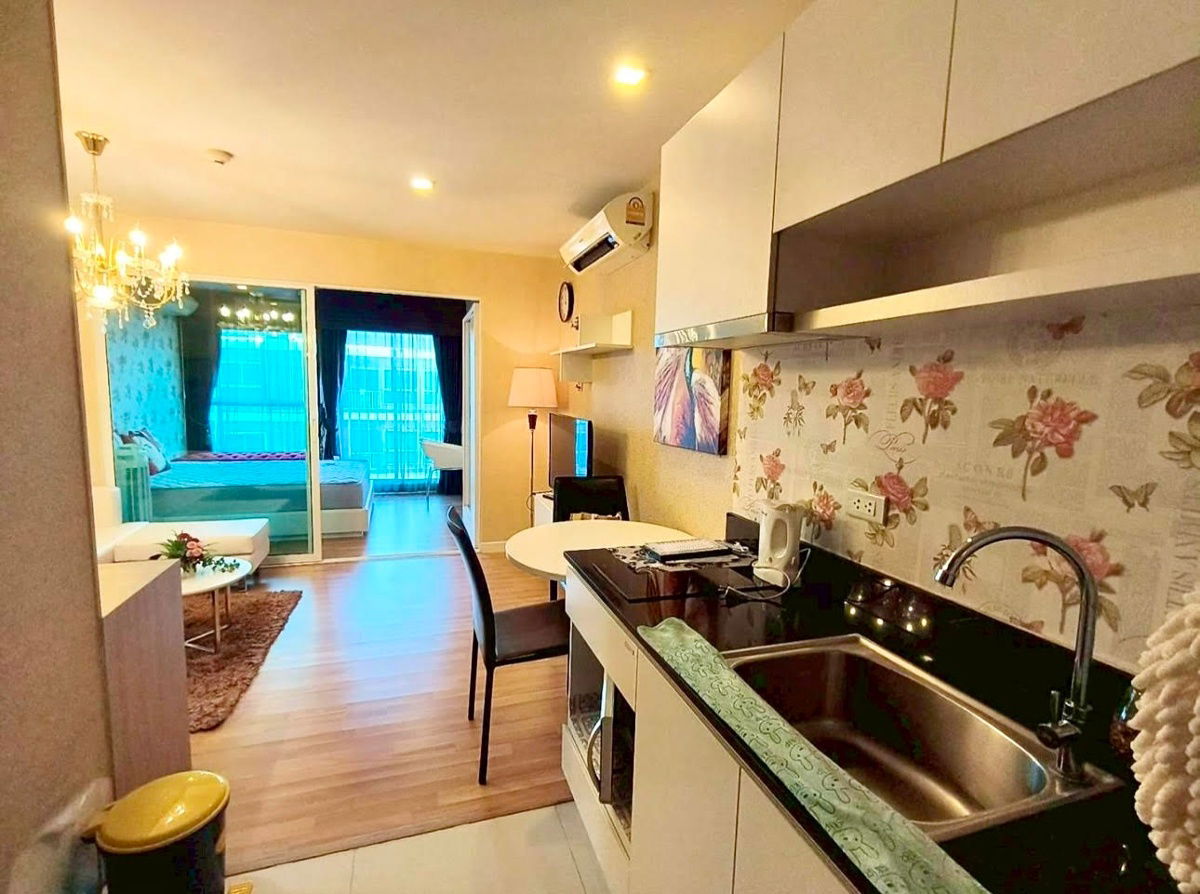 รูป code : B21 ให้เช่าคอนโด วี คอนโด เลียบด่วน เอกมัย-รามอินทรา (We Condo Ramindra Expressway) | ตึก D ชั้น 8 ห้องมุมวิวสวน เงียบสงบ เป็นส่วนตัว - รูปที่ 5/7