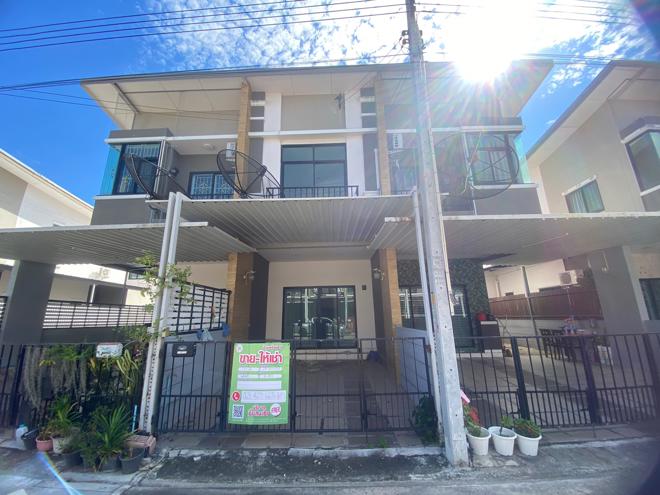 picture TOWN_HOUSE for sale  Nong Kakha Phan Thong Chonburi - 1/18