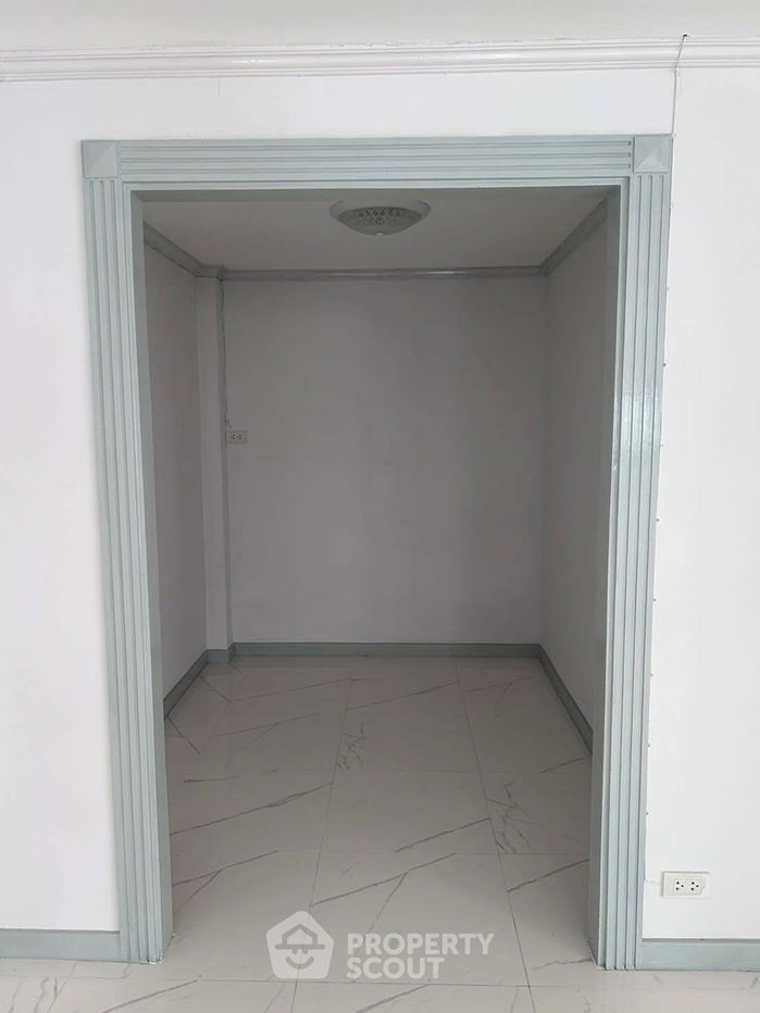 รูป บ้าน 1-ห้องนอน ใน พลับพลา (ID 2259907) - รูปที่ 9/18