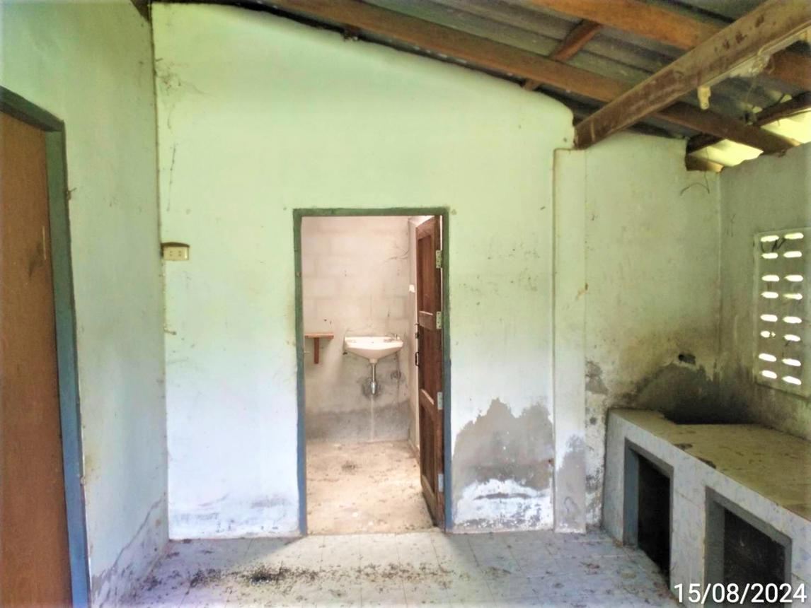 picture HOME for sale  Ban Tan Hot Chiang Mai - 17/28