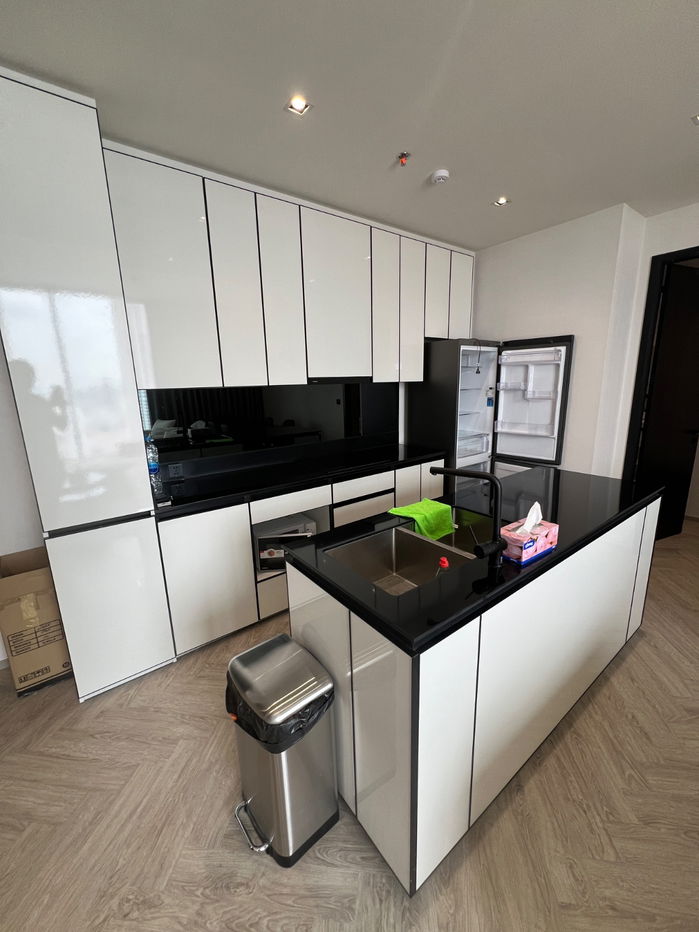 picture Chapter Charoennakhon - Riverside For Rent 2b2b 60,000/month - 3/11