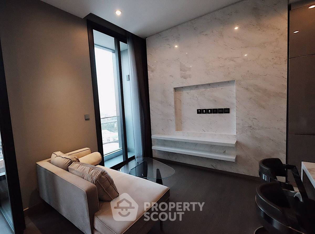 picture 1-BR Condo at The Esse At Singha Complex near MRT Phetchaburi (ID 436305) - 2/12