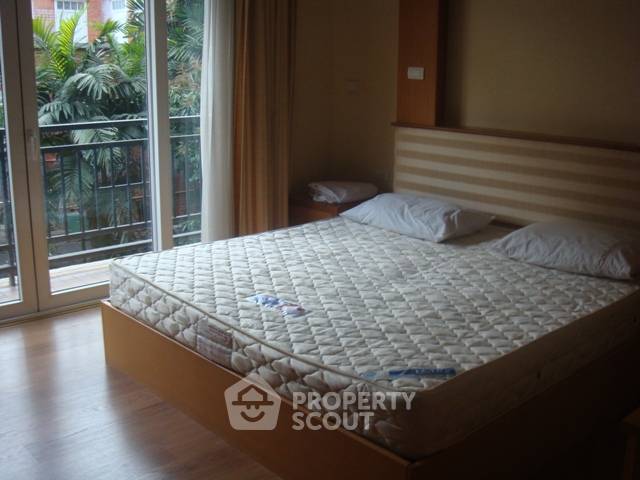 picture 2-BR Condo at Wattana Suite Condominium near BTS Nana (ID 510140) - 3/7