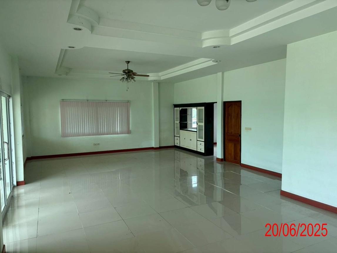 รูป บ้านเดี่ยว สำหรับขาย - ศรีบัวบาน เมืองลำพูน ลำพูน - รูปที่ 21/40