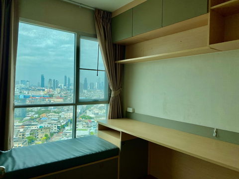 For rent Lumpini Place Ratchada-Sathu, room 36 sq m., ready to move in, built-in furniture