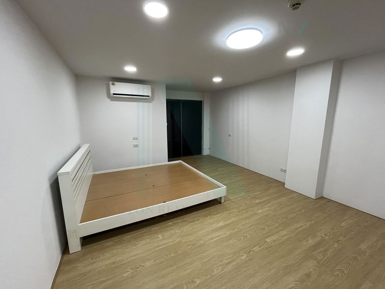 picture 📌 For Rent Condo PRATUNAM PRESTIGE Building 1, Floor 26,Studio, Room size 29 sqm - 2/8