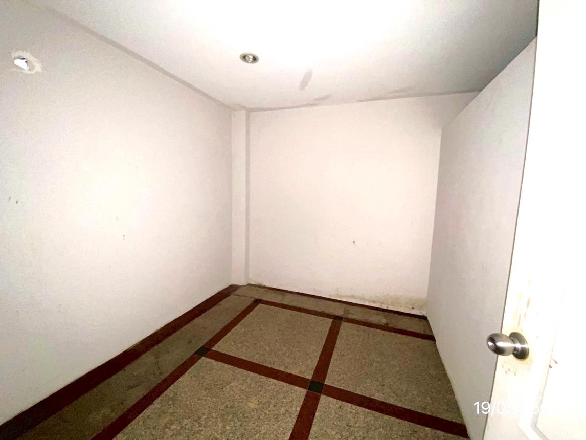 picture SHOP_HOUSE for sale  Jom Phon Chatuchak Bangkok - 51/58